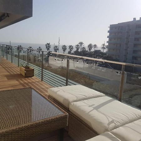 Habitacion double. Piscina, terraza vistas del mar Badalona Exterior foto