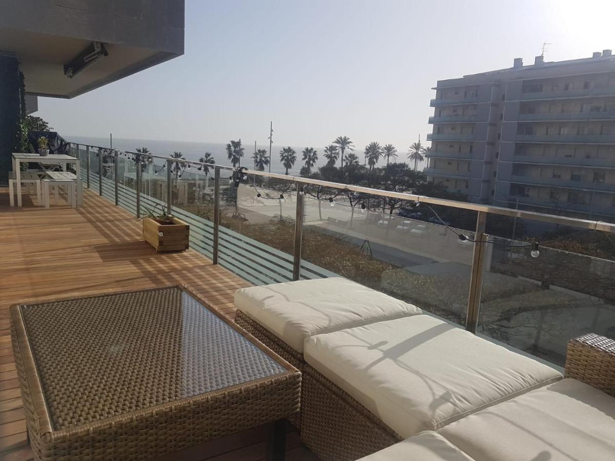 Habitacion double. Piscina, terraza vistas del mar Badalona Exterior foto
